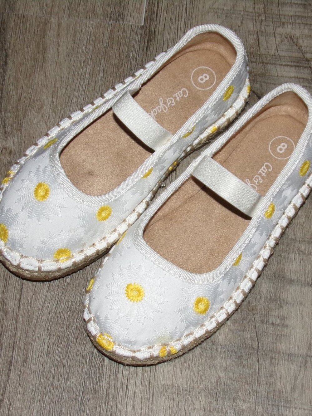 CAT & JACK ARREN EMBROIDERED DAISY ESPADRILLE FLATS SZ 8